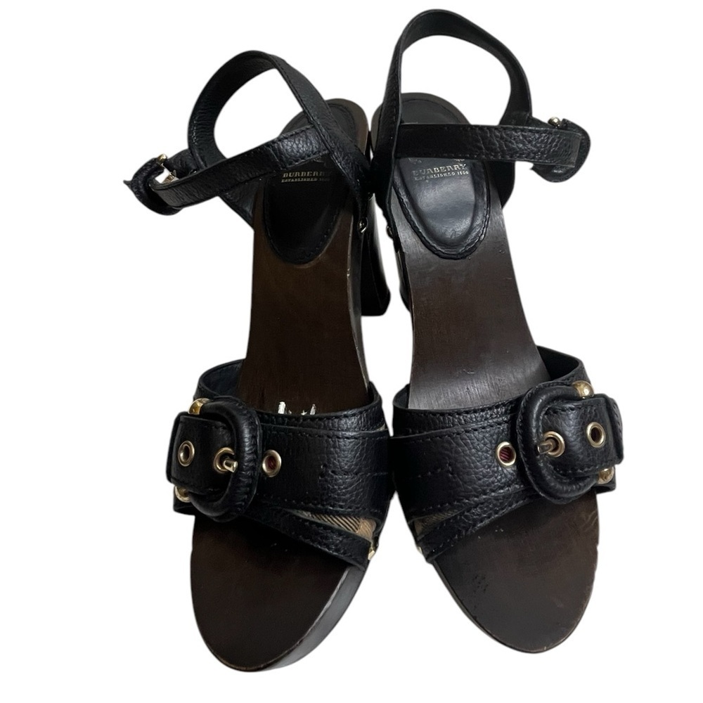 Burberry Black Leather Ankle Strap Buckle Wood Heel Sandals size 9.5, pre-owned